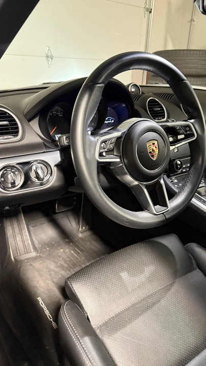 2018 Porsche 718 Cayman S - Image 10 of 13
