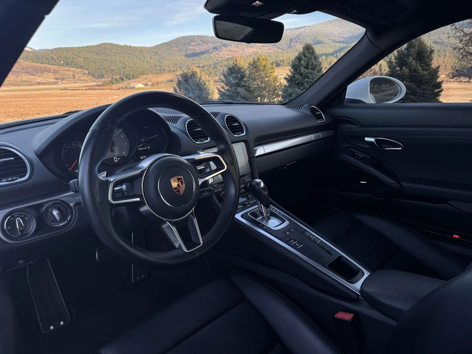 2018 Porsche 718 Cayman - Image 15 of 31