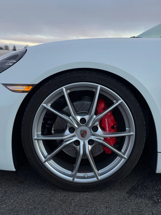 2018 Porsche 718 Cayman - Image 11 of 31