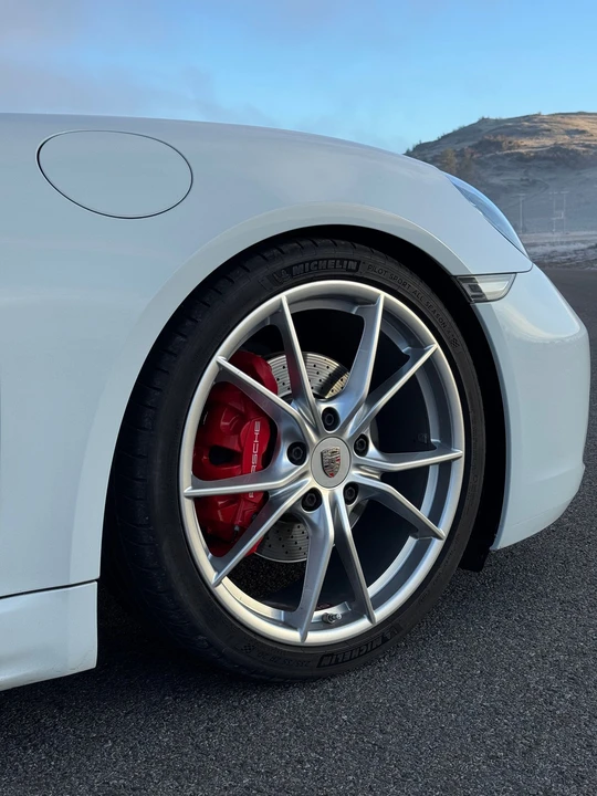 2018 Porsche 718 Cayman - Image 13 of 31