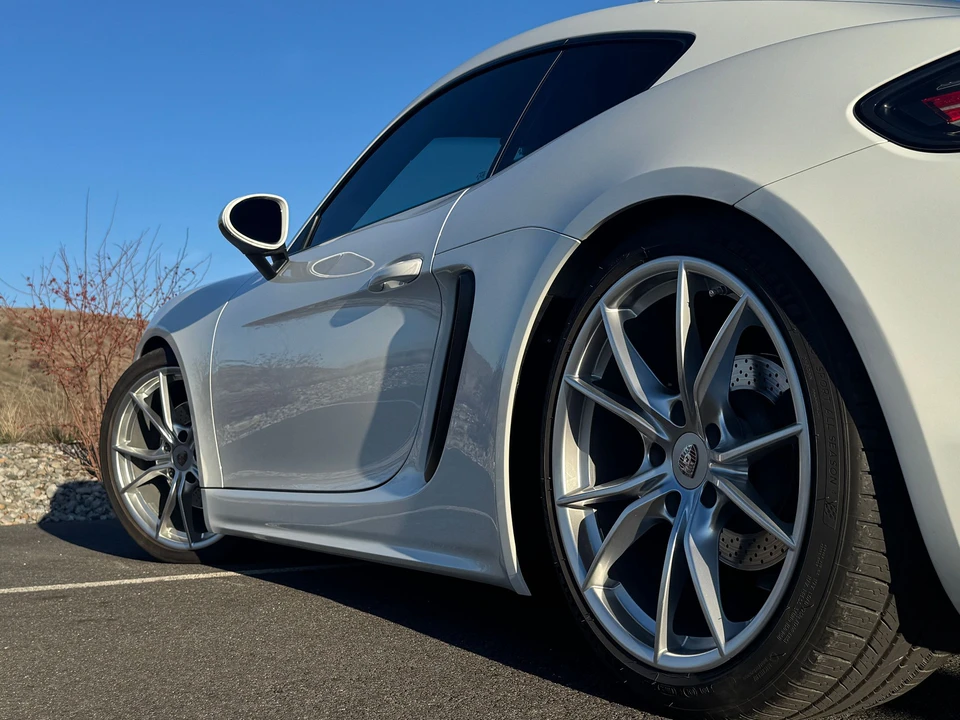 2018 Porsche 718 Cayman - Image 26 of 31