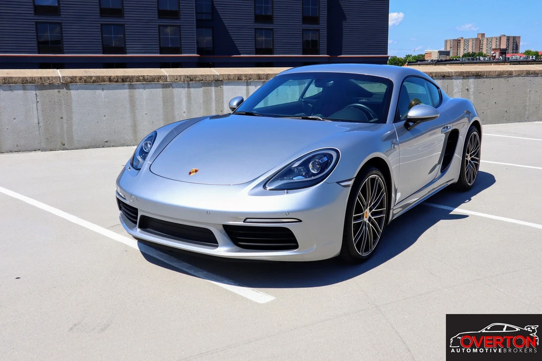 2018 Porsche 718 Cayman - Image 2 of 24