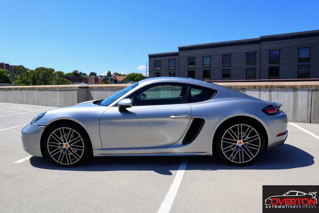 2018 Porsche 718 Cayman - Image 11 of 24