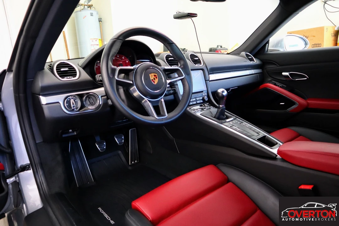 2018 Porsche 718 Cayman - Image 14 of 24