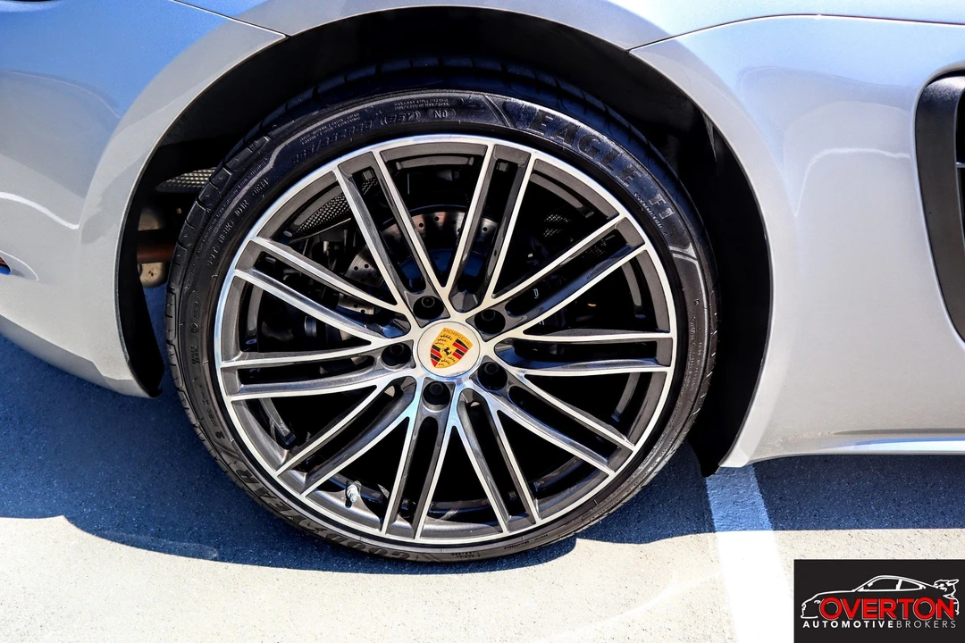 2018 Porsche 718 Cayman - Image 23 of 24