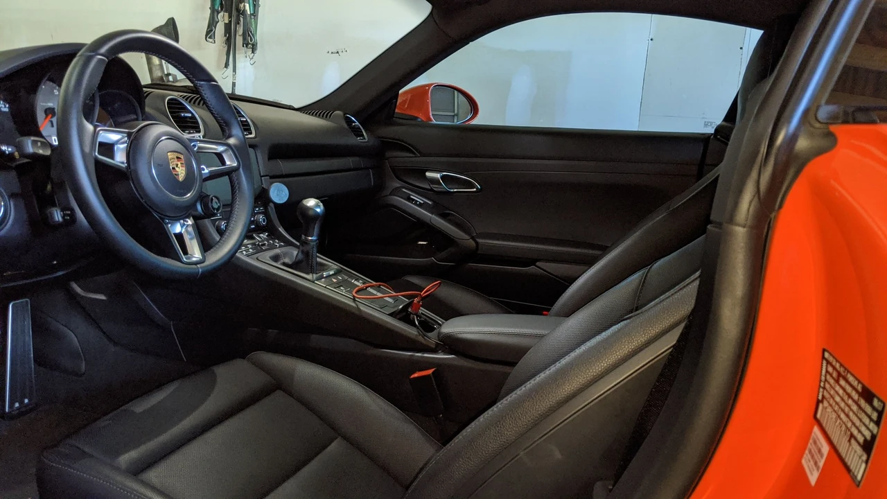2018 Porsche 718 Cayman S - Image 12 of 18