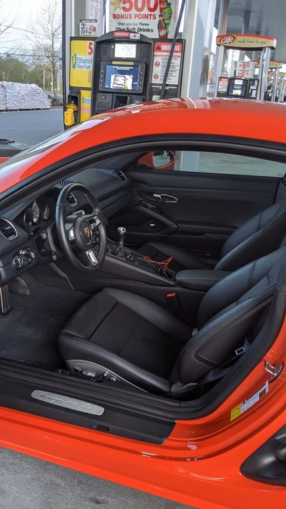 2018 Porsche 718 Cayman S - Image 15 of 18