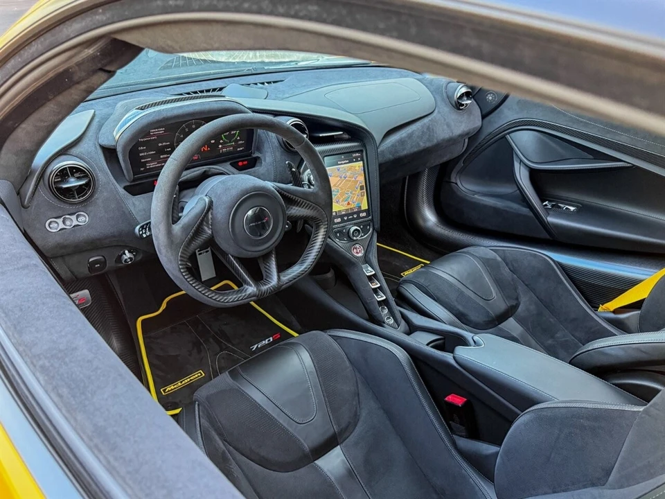 2018 McLaren 720S - Image 2 of 4