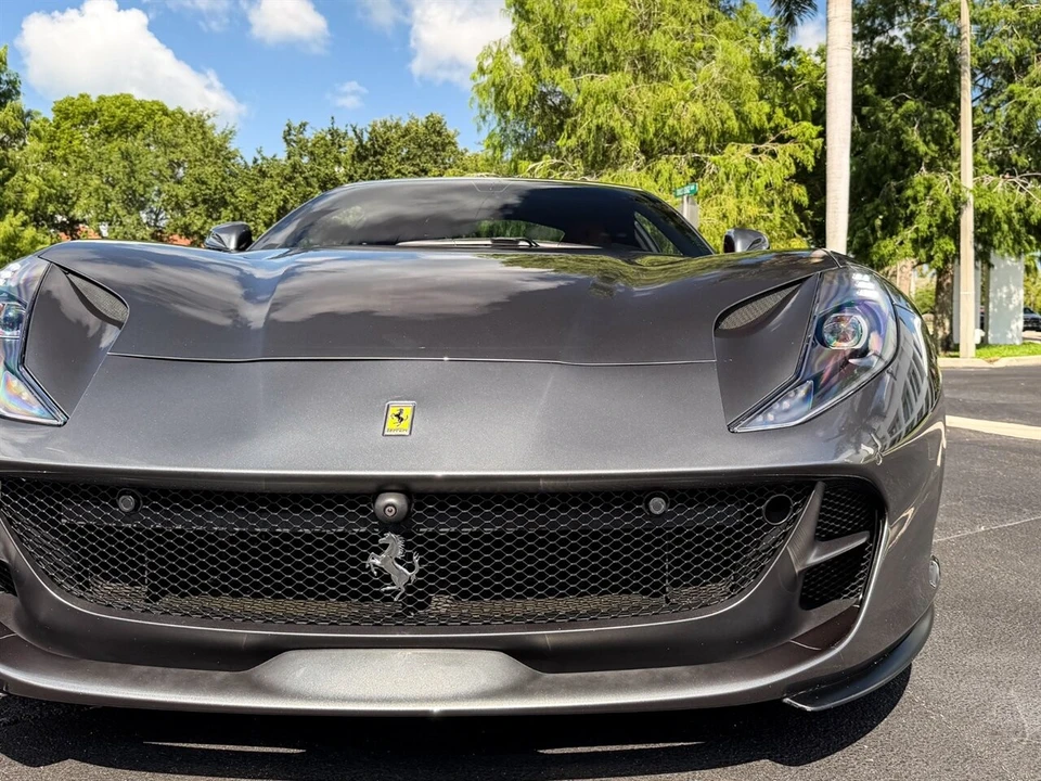 2018 Ferrari 812 Superfast - Image 3 of 4