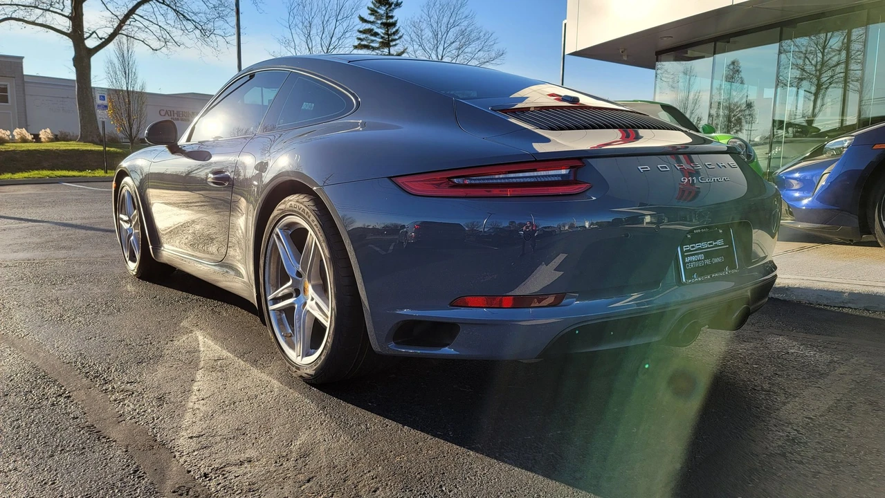 2018 Porsche 991 Carrera - Image 9 of 19