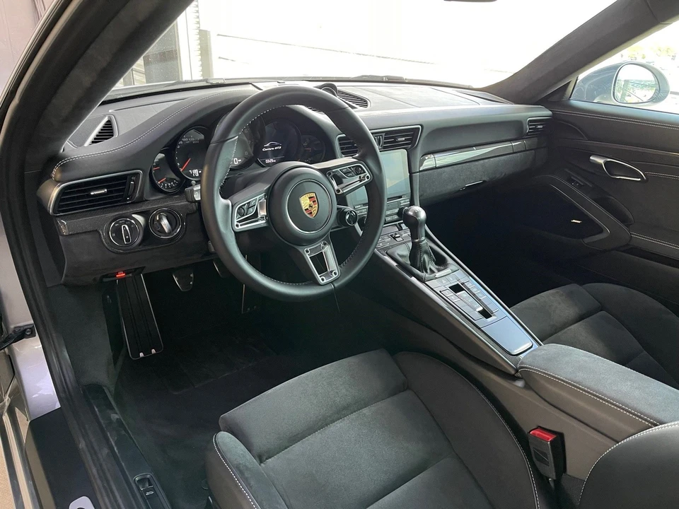 2018 Porsche 991 Carrera GTS - Image 9 of 12