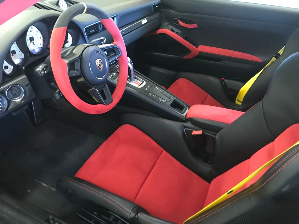 2018 Porsche 991 GT2 RS - Image 2 of 3