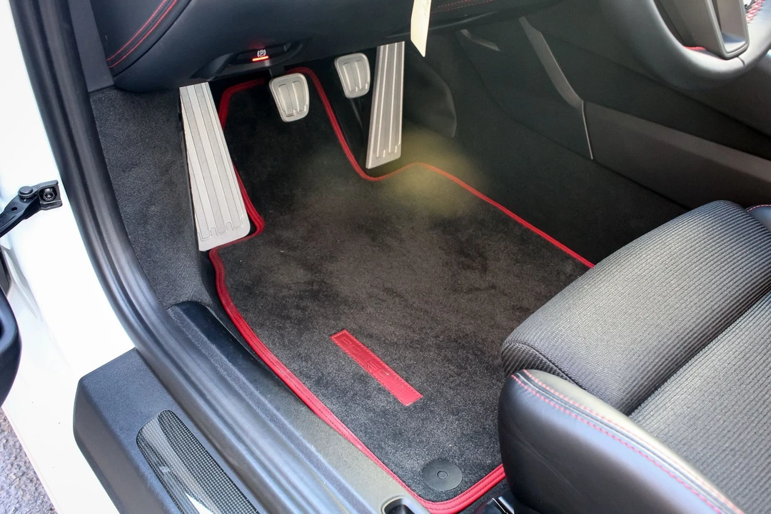 2019 Porsche 991 GT3 - Image 17 of 22