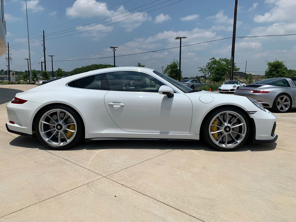 2018 Porsche 991 GT3 - Image 6 of 17