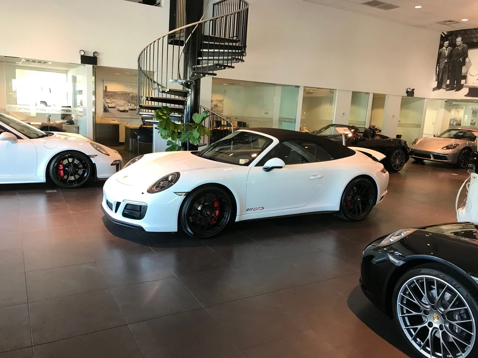 2018 Porsche 991 Carrera GTS - Image 2 of 7