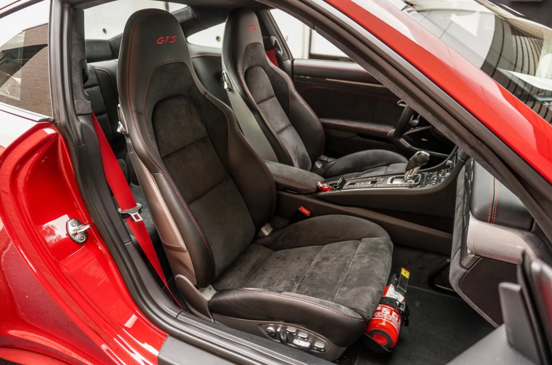2018 Porsche 991 Carrera GTS - Image 10 of 22