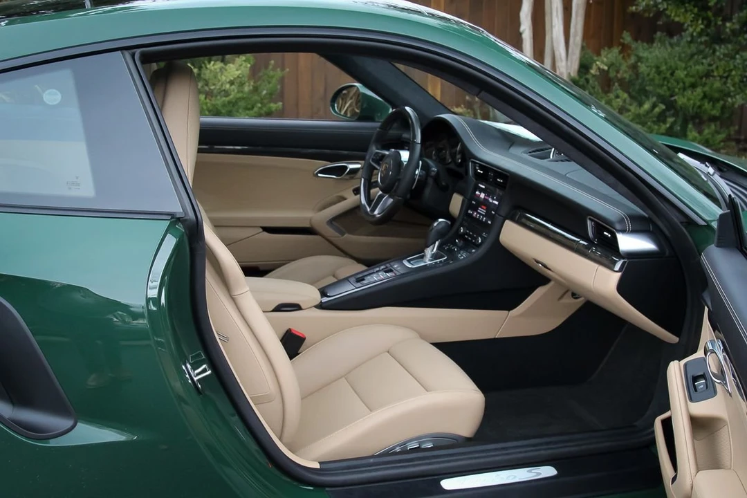 2017 Porsche 991 Turbo S - Image 10 of 11