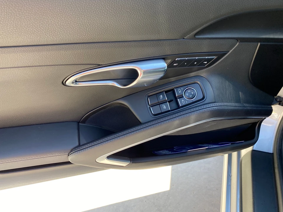 2018 Porsche 991 Carrera - Image 13 of 15