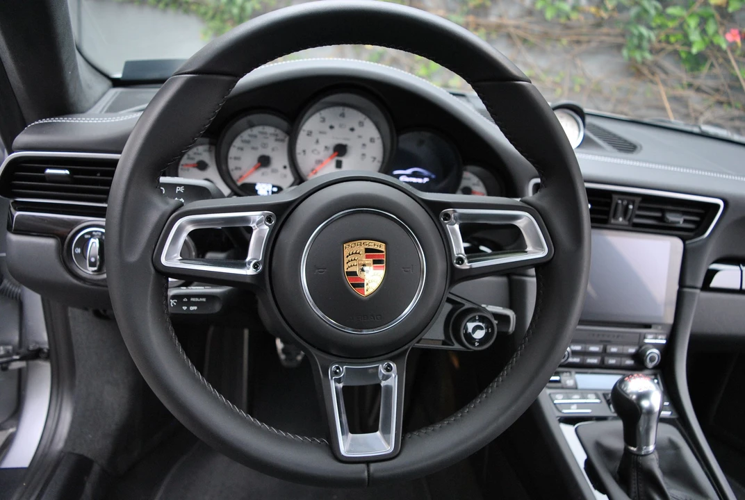2018 Porsche 991 Carrera T - Image 27 of 31