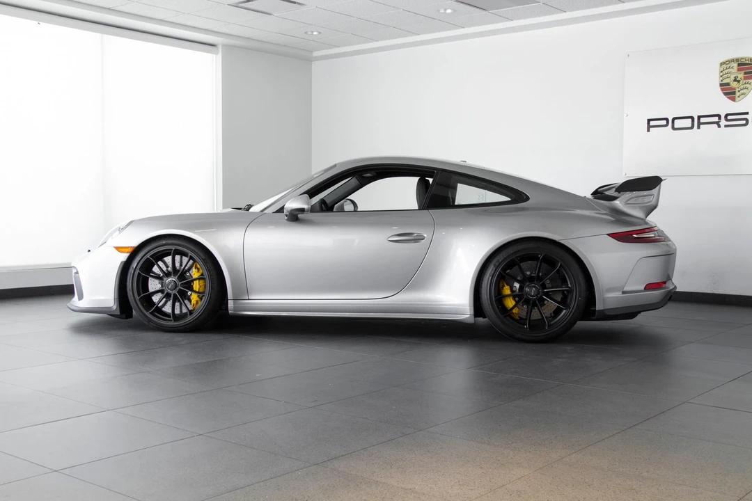 2018 Porsche 991 GT3 - Image 4 of 19