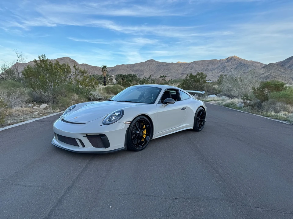 2018 Porsche 991 GT3 - Image 2 of 31