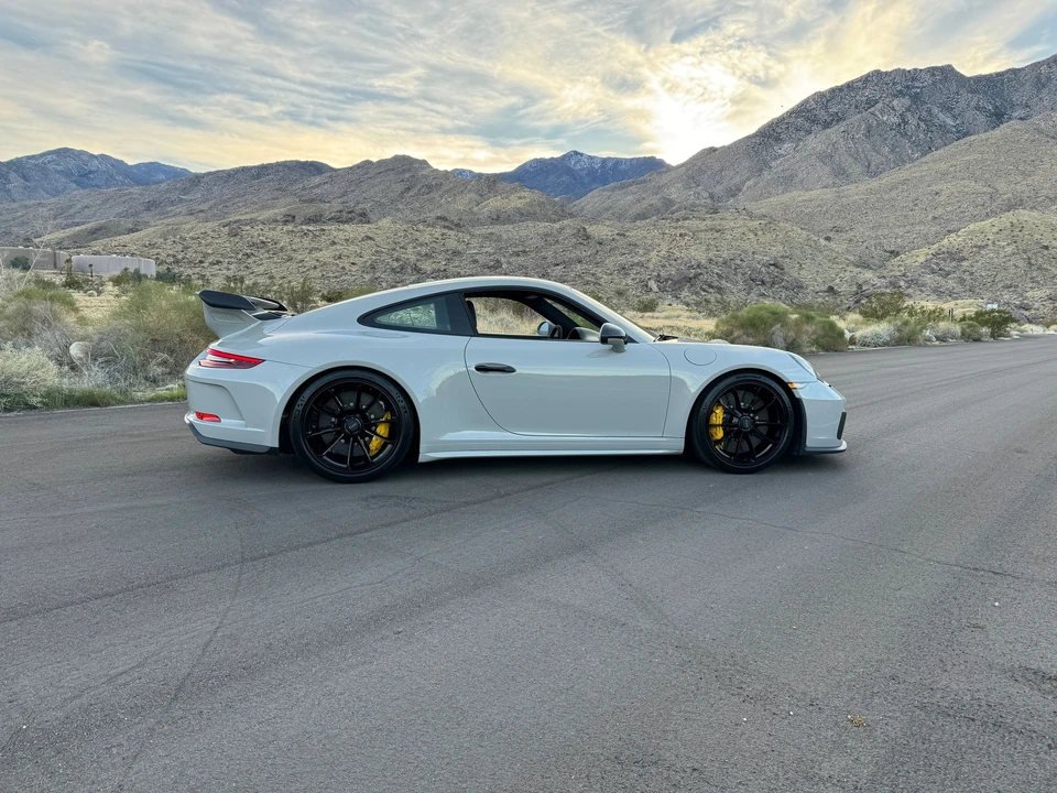 2018 Porsche 991 GT3 - Image 13 of 31