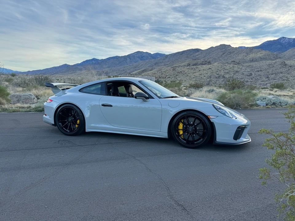 2018 Porsche 991 GT3 - Image 14 of 31