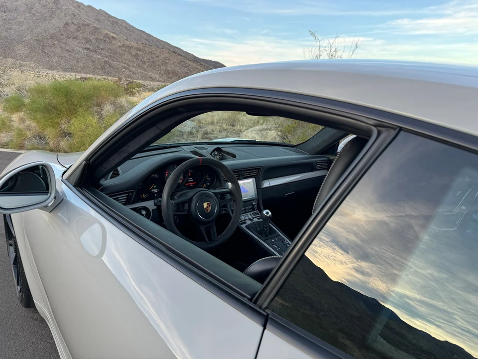 2018 Porsche 991 GT3 - Image 21 of 31