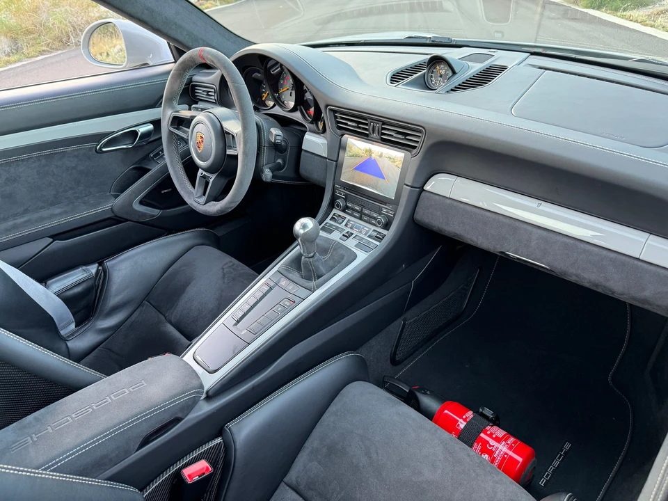 2018 Porsche 991 GT3 - Image 26 of 31