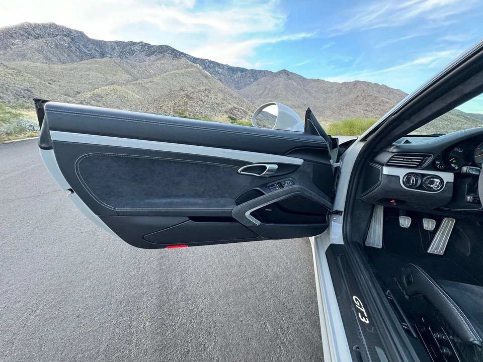 2018 Porsche 991 GT3 - Image 31 of 31