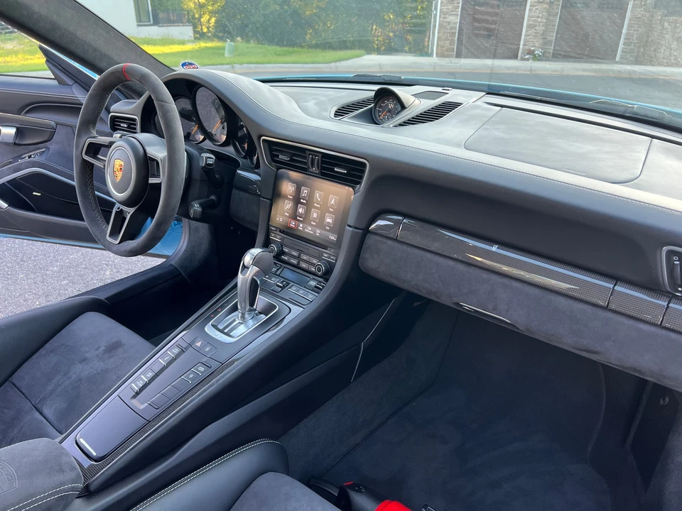 2018 Porsche 991 GT3 - Image 16 of 24