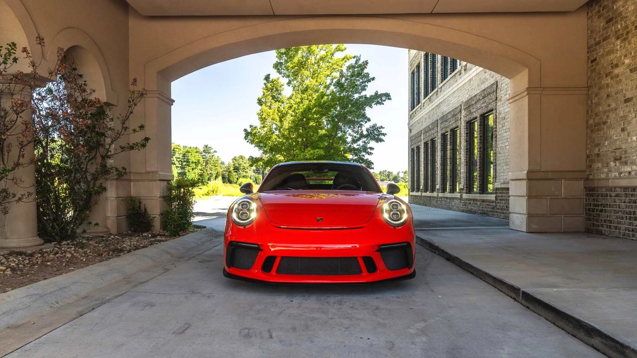 2018 Porsche 991 GT3 - Image 6 of 31