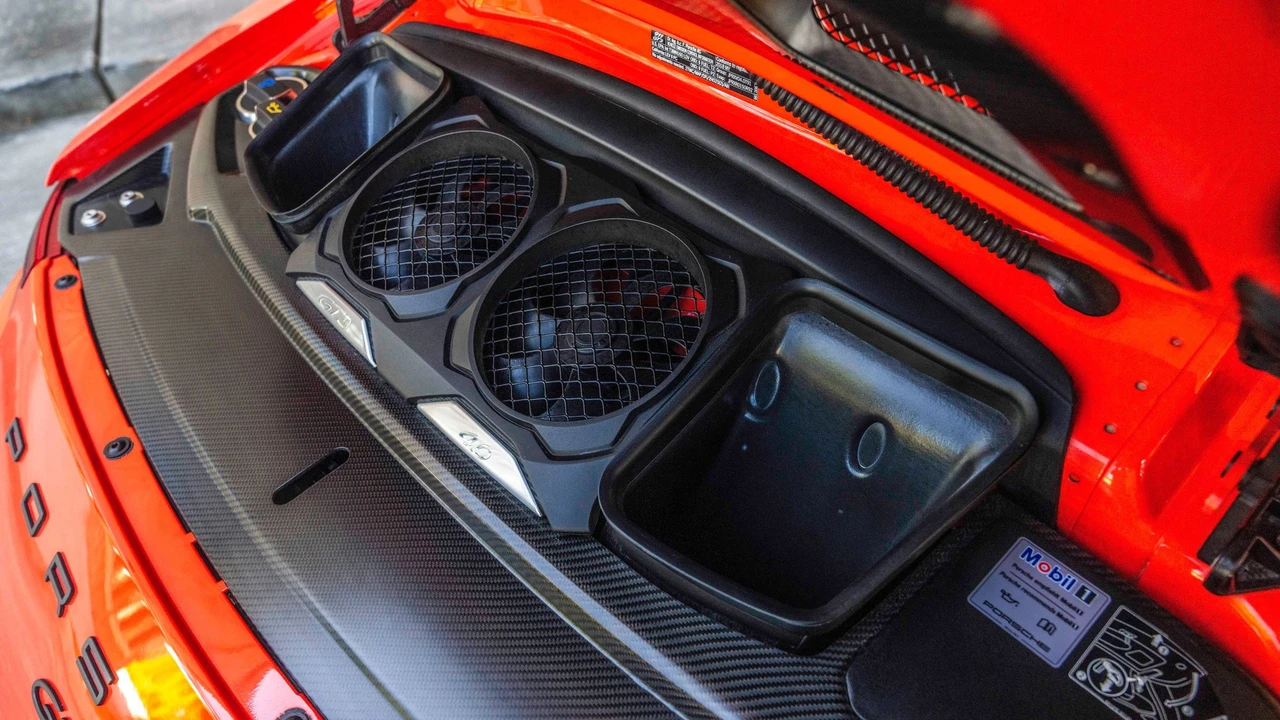 2018 Porsche 991 GT3 - Image 15 of 31