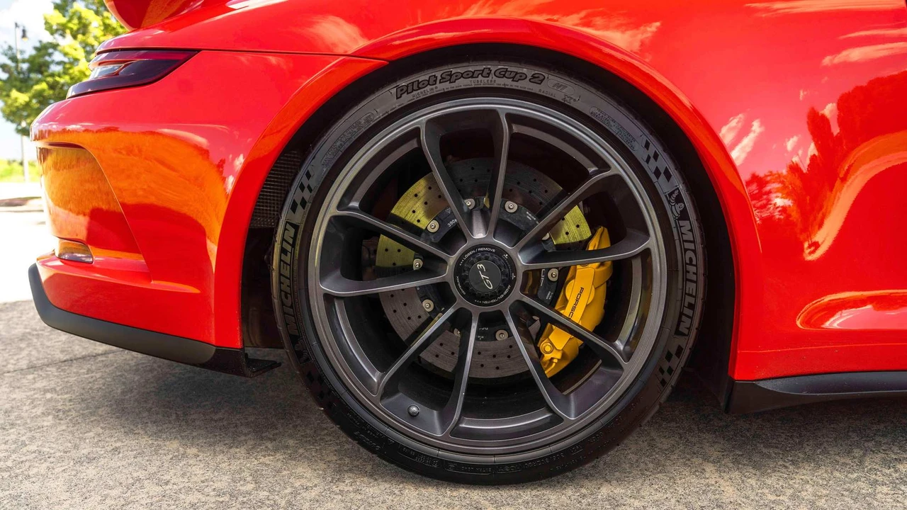 2018 Porsche 991 GT3 - Image 13 of 31