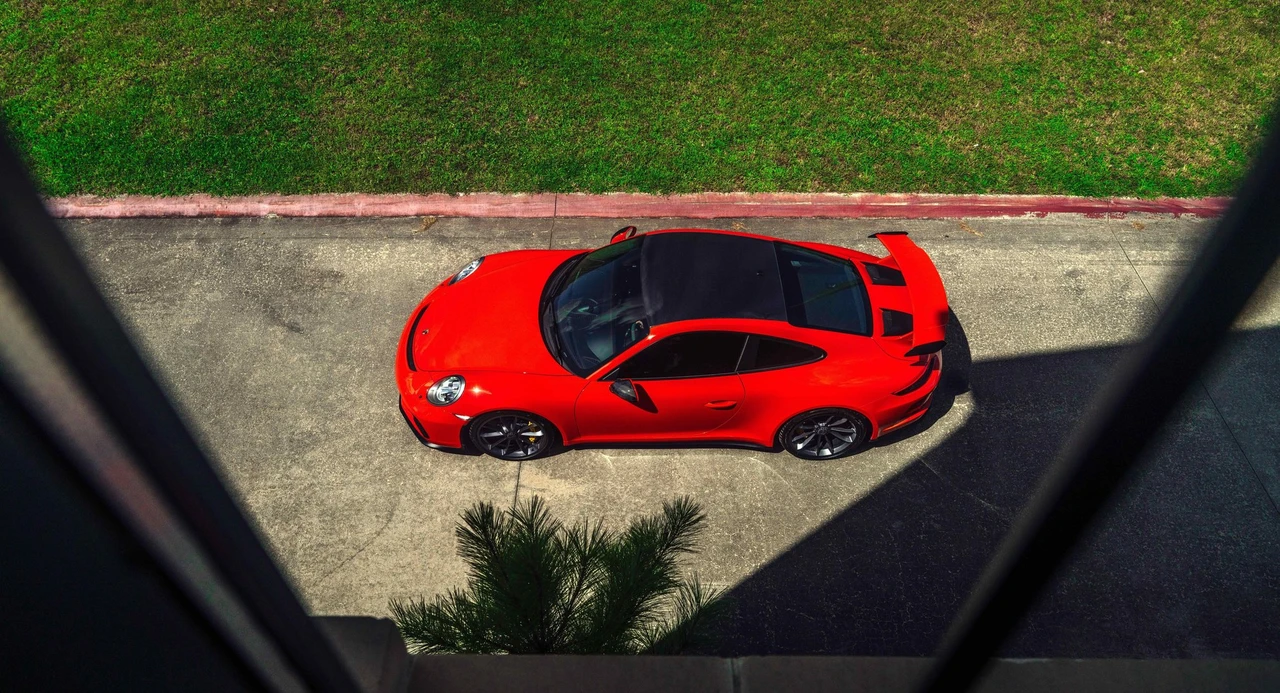 2018 Porsche 991 GT3 - Image 3 of 31