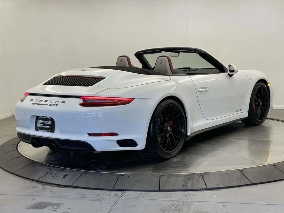 2018 Porsche 991 Carrera GTS - Image 6 of 8