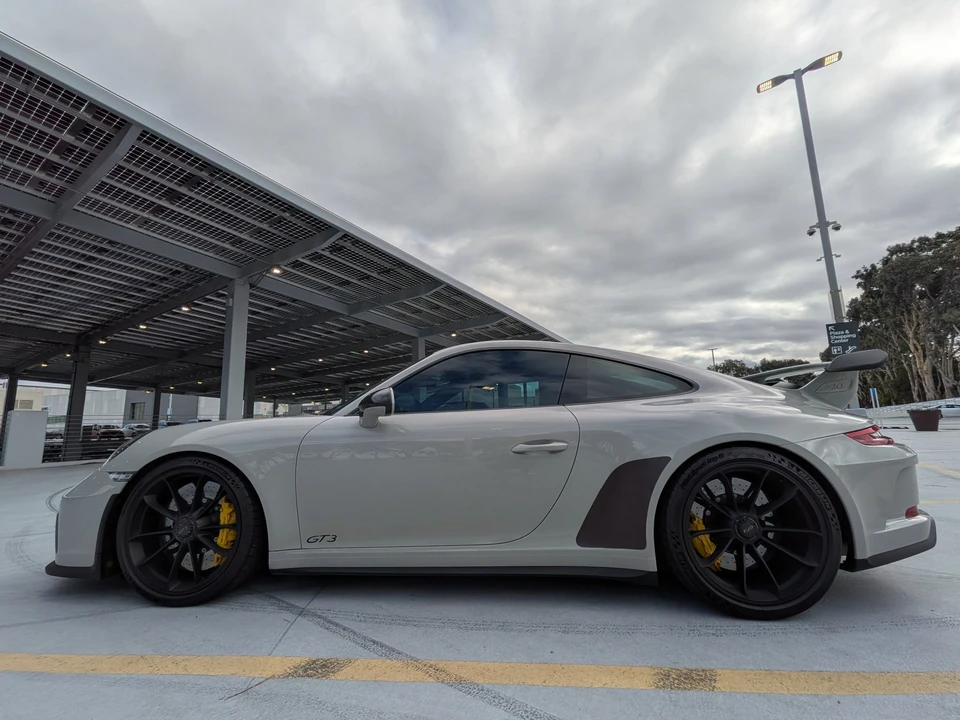 2018 Porsche 991 GT3 - Image 3 of 16