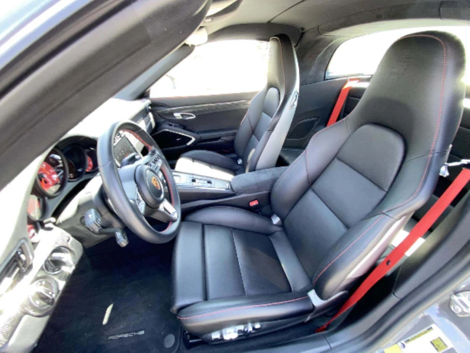 2018 Porsche 991 Targa 4 GTS - Image 8 of 13