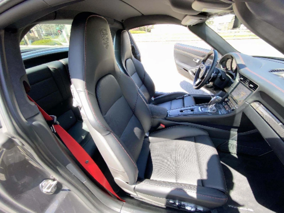 2018 Porsche 991 Targa 4 GTS - Image 9 of 13