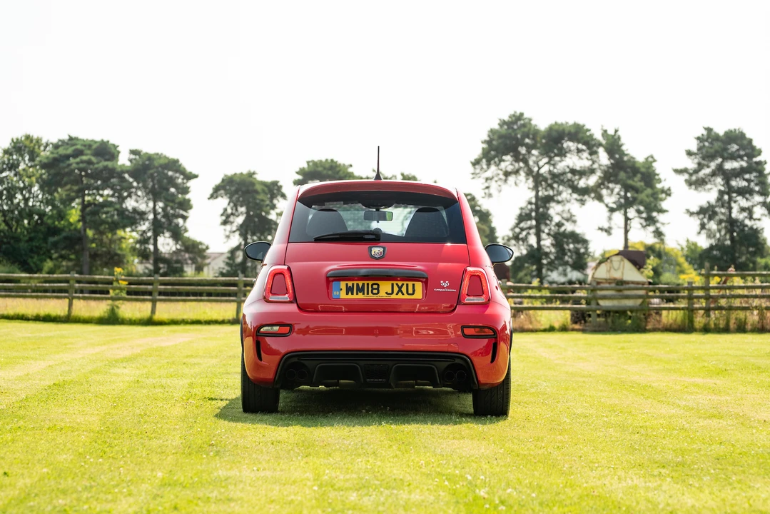 2018 Fiat Abarth 500 - Image 16 of 31