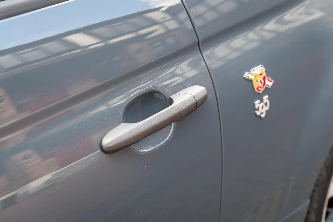 2018 Fiat Abarth 500 - Image 26 of 31