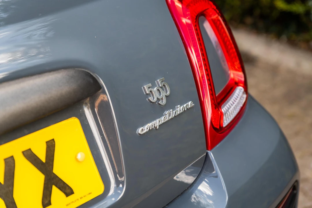 2018 Fiat Abarth 500 - Image 28 of 31