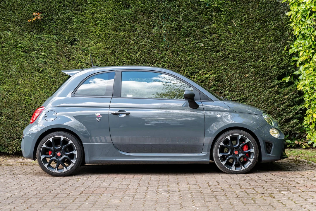 2018 Fiat Abarth 500 - Image 9 of 31