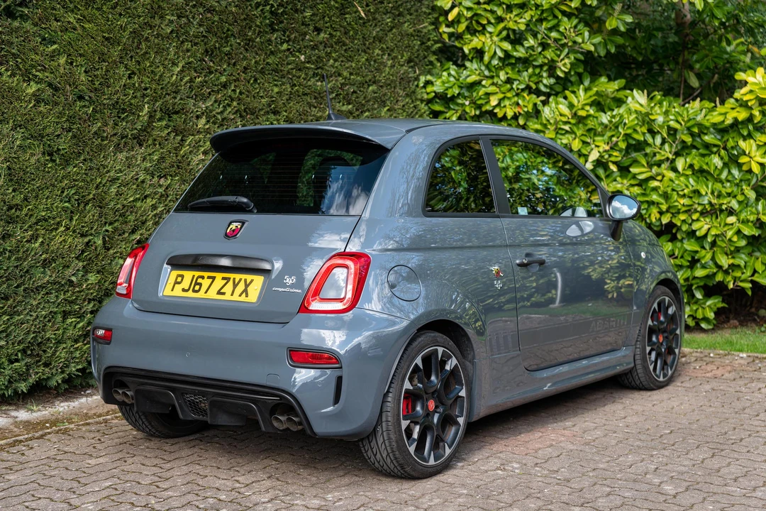 2018 Fiat Abarth 500 - Image 11 of 31