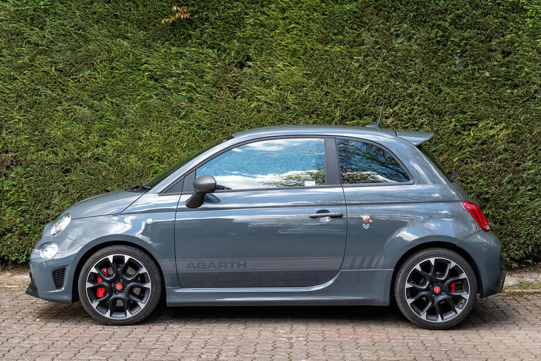 2018 Fiat Abarth 500 - Image 16 of 31