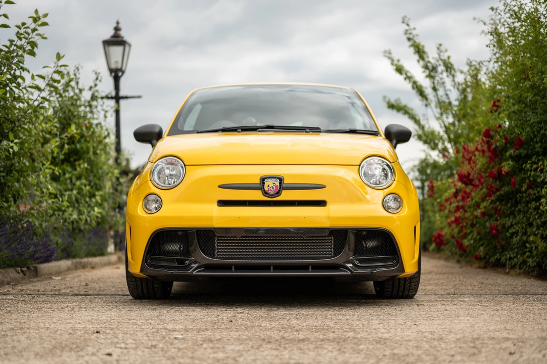 2018 Fiat Abarth 500 - Image 13 of 31