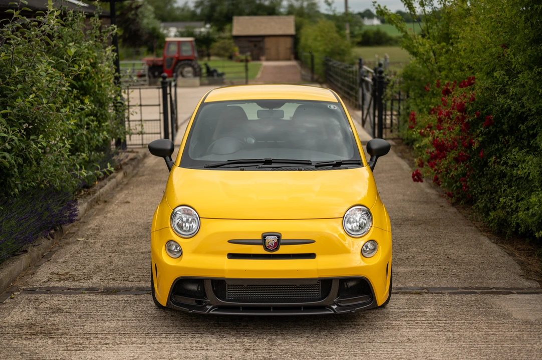 2018 Fiat Abarth 500 - Image 14 of 31