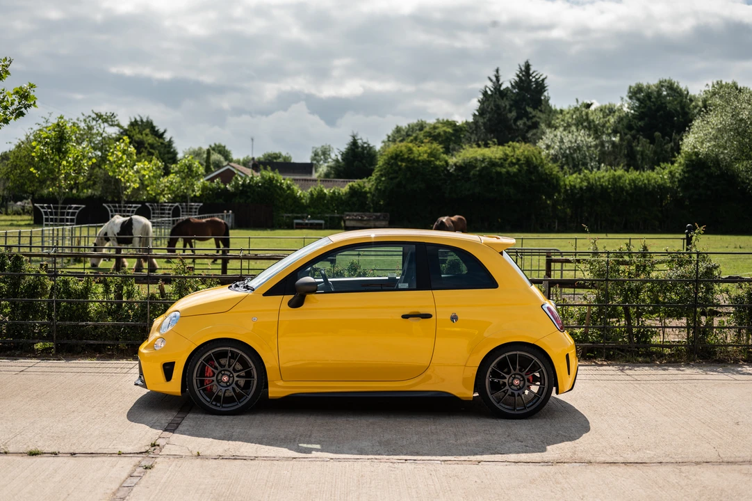 2018 Fiat Abarth 500 - Image 21 of 31