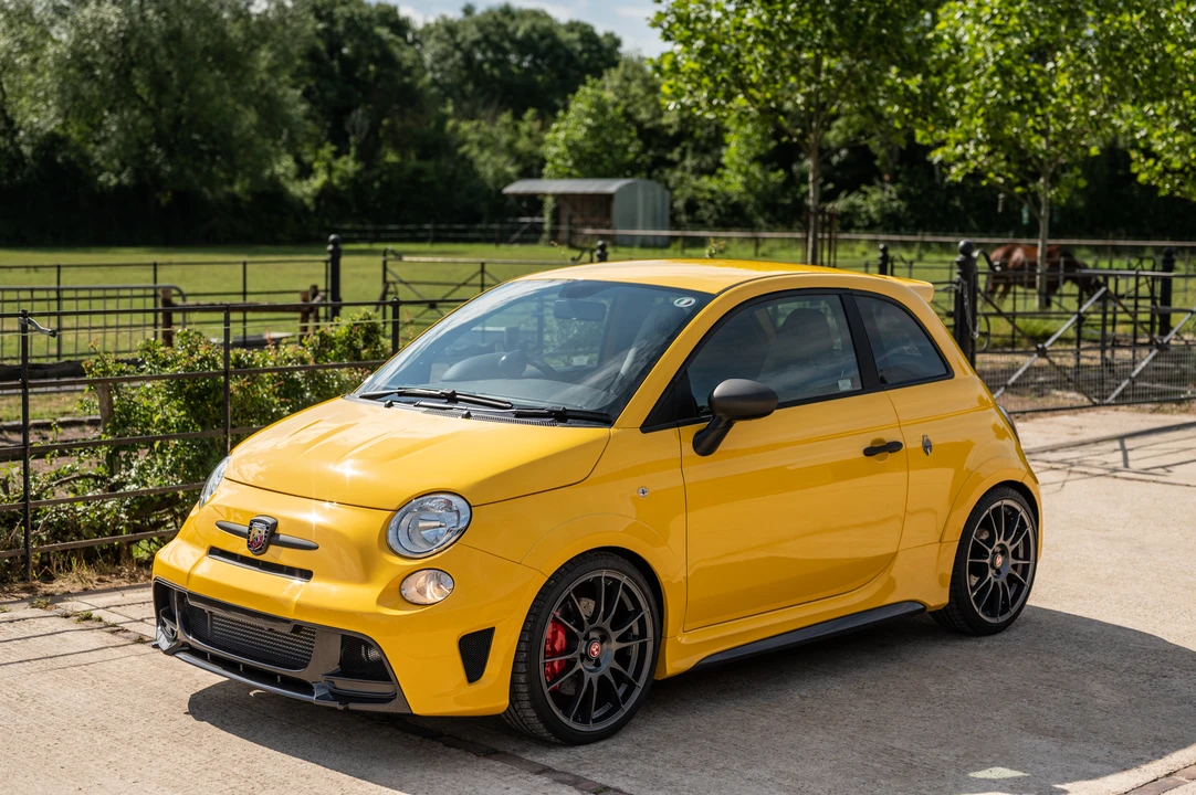 2018 Fiat Abarth 500 - Image 6 of 31