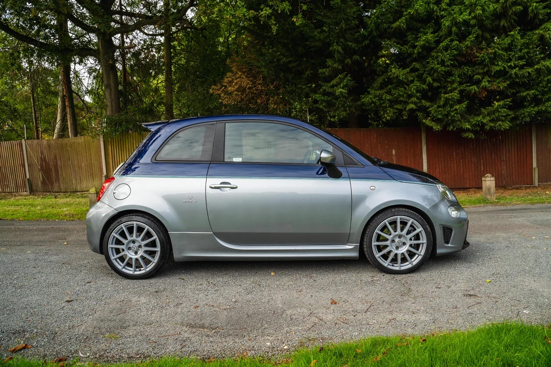 2018 Fiat Abarth 500 - Image 9 of 31